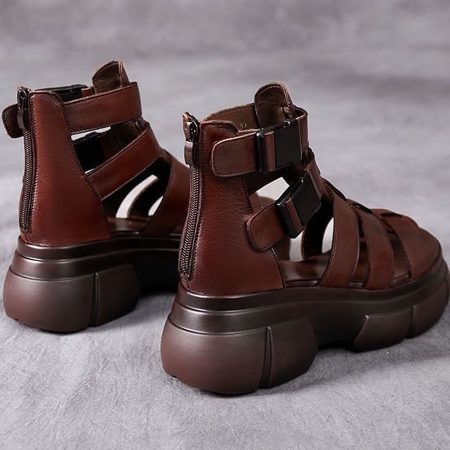 Kenike hollow-out platform sandals side detail