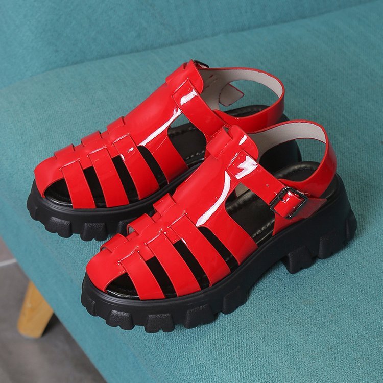 Kenike mid heel platform sandals side detail
