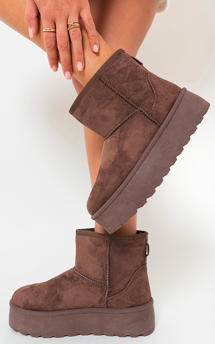 Kenike brown platform boots thick heel side profile