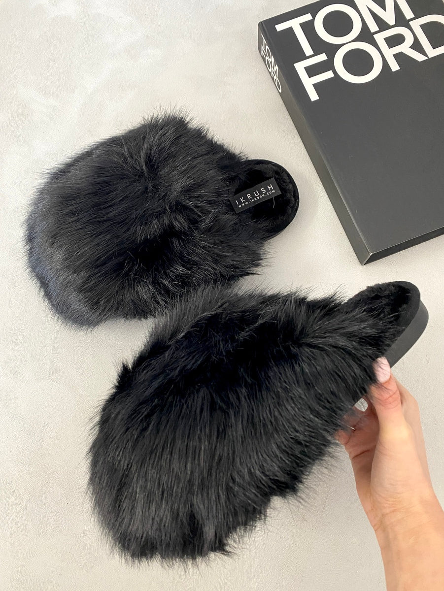 Kenike fluffy sandals side variant view