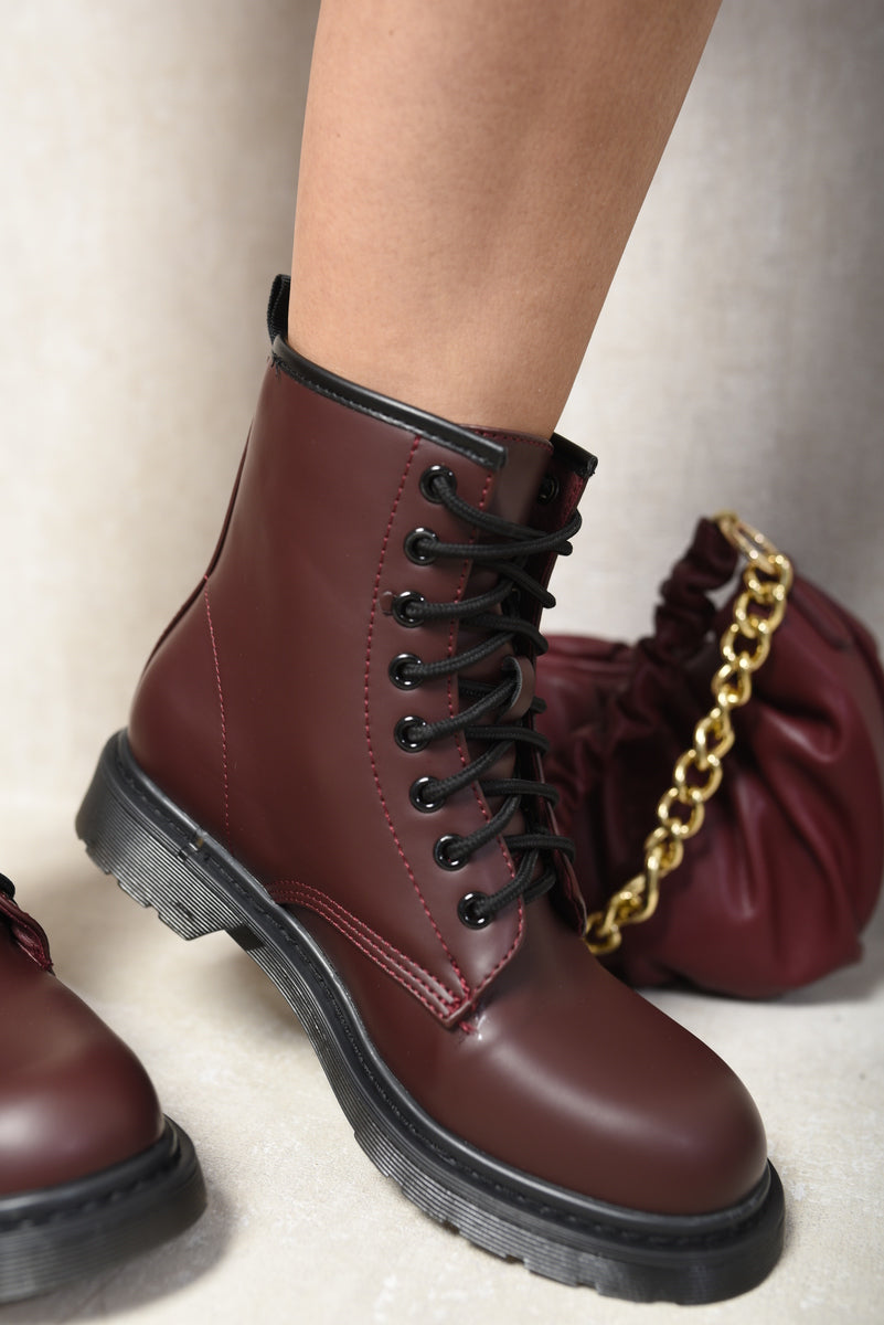 Kenike wine lace-up platform ankle boots heel and sole detail