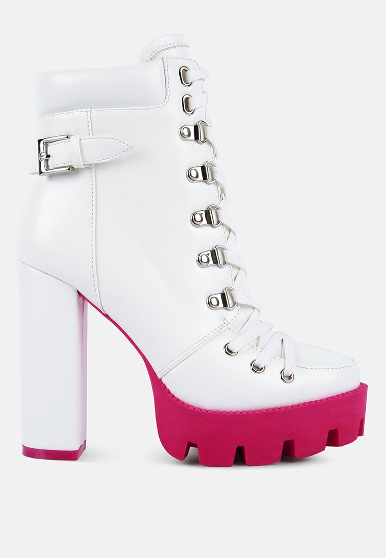 Kenike white Larch cushion collared biker boots variant
