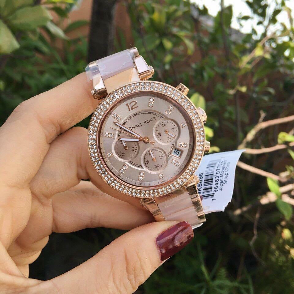 Michael Kors MK5896 rose gold dial detail
