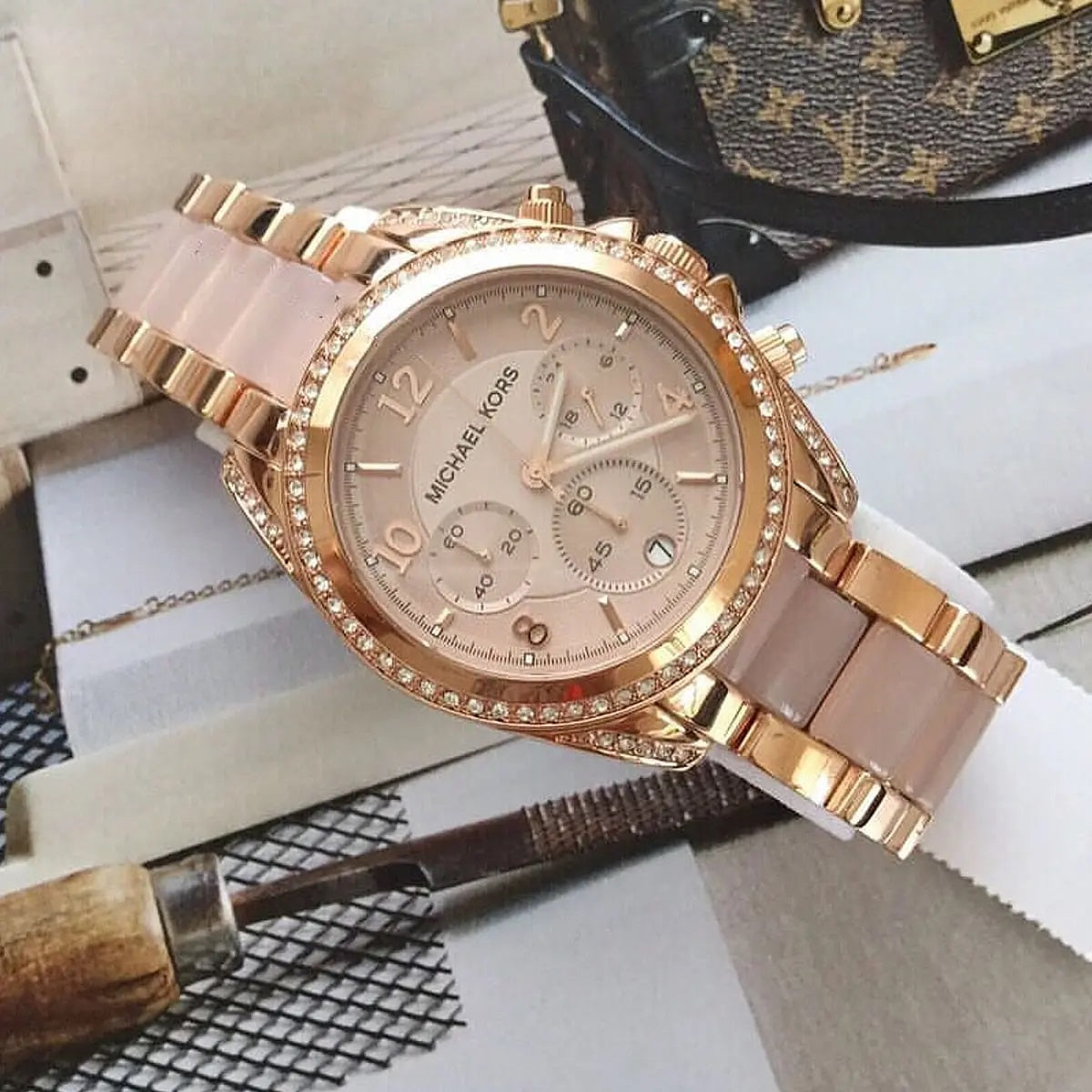 Michael Kors MK5943 women’s watch with rose gold strap and dial