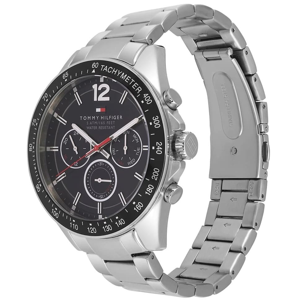 Tommy Hilfiger 1791104 men’s watch with black dial and silver strap