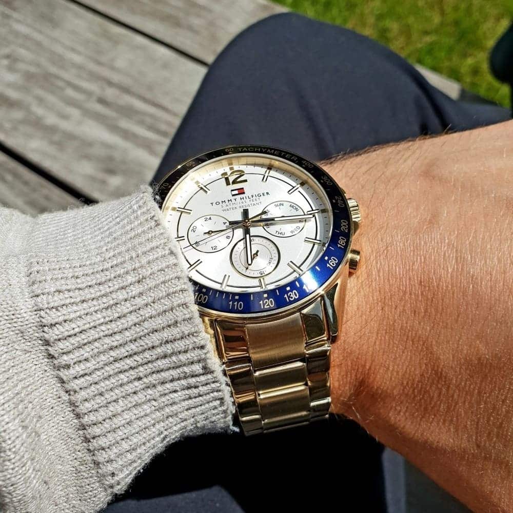 Tommy Hilfiger 1791121 dial hands and markers close-up