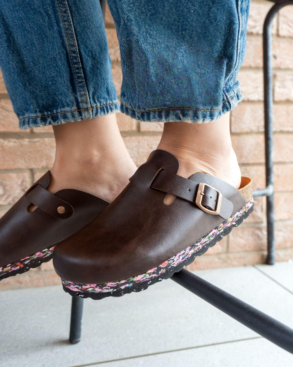 Nuoceans TRUFFLE recycled vegan leather clog pair detail