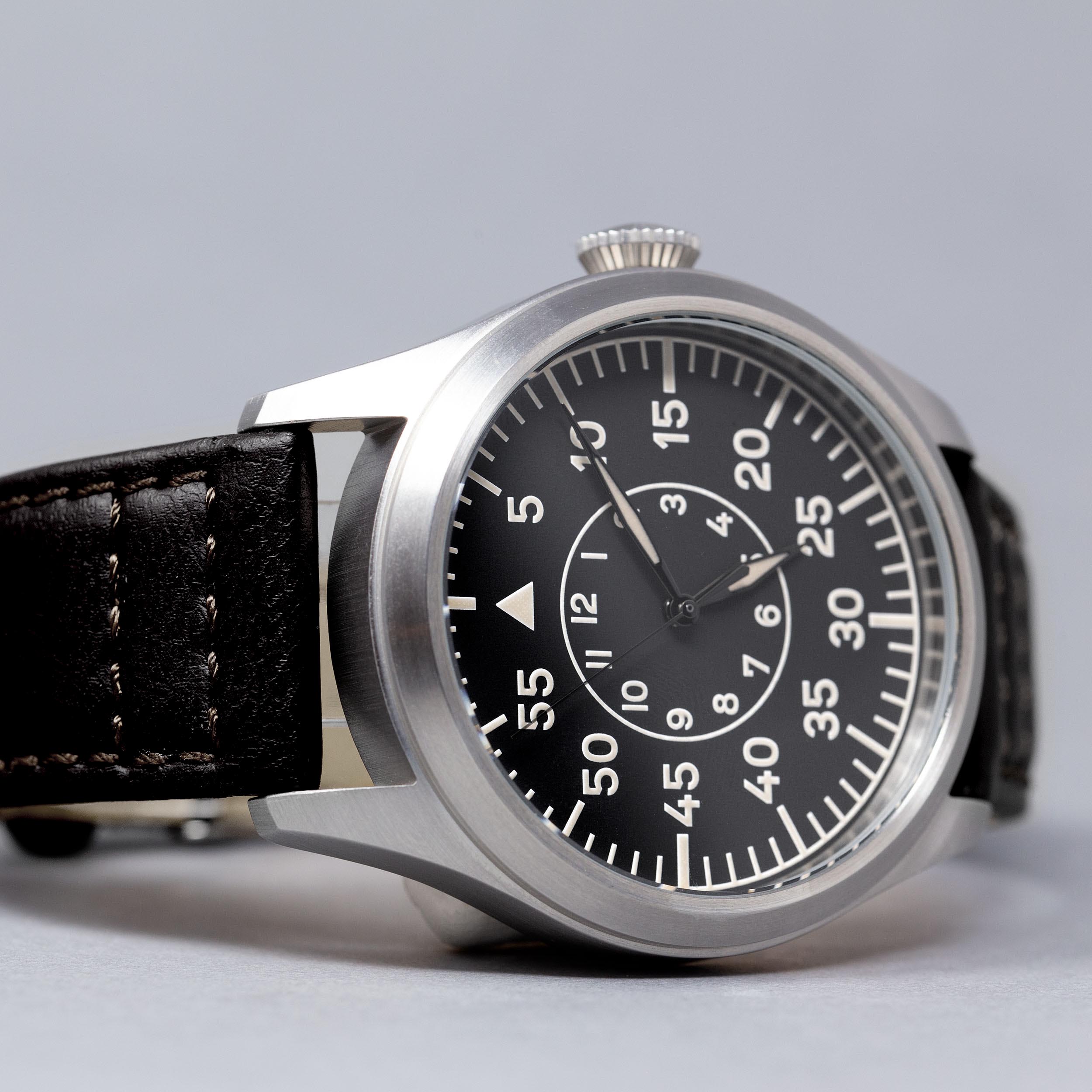 Rotate North Turbulence Cat.2 Aviator watch detail image